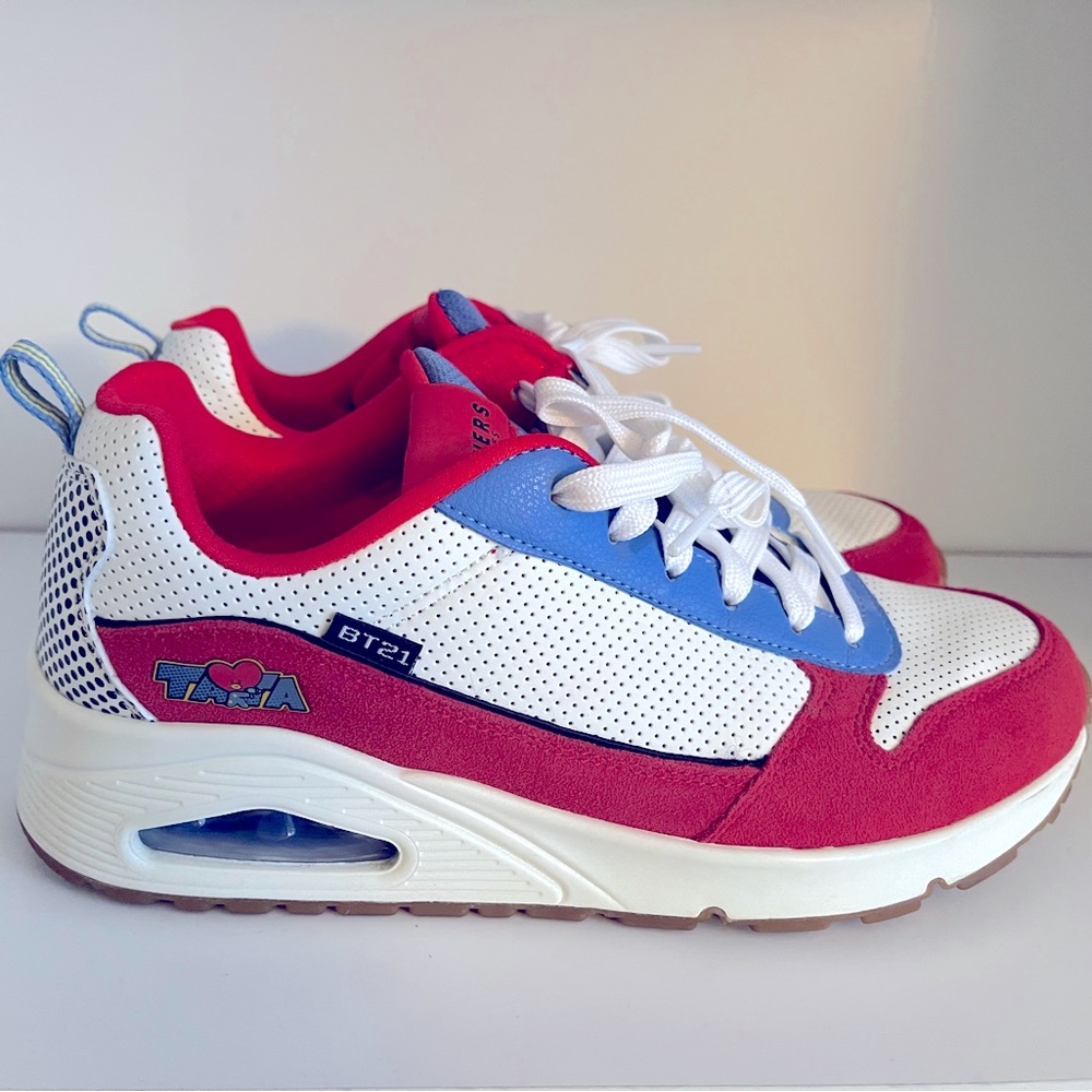 COPY - BT21 TATA Skechers size 10